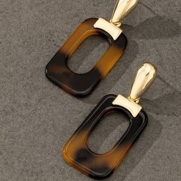 DAHLIA TORTOISE DROP EARRINGS - Picture 1 of 1